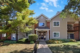 1511 Lake Pointe Way, Centerville, OH 45459 - Photo 1