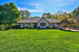 6721 Linder Ln, Anderson Township, OH 45244 - Photo 1