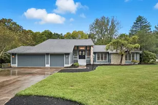 6335 Gem Stone Dr, Liberty Township, OH 45044 - Photo 1