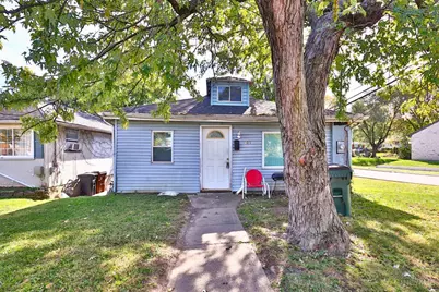 1401 Chamberlain Avenue, Lincoln Heights, OH 45215 - Photo 1