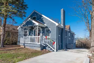 3298 Kleeman Rd, Green Township, OH 45211 - Photo 1