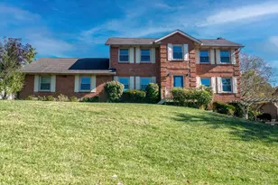 2 Hidden Hills Ct, Fairfield, OH 45014 - Photo 1