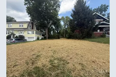 5907 Woodmont Avenue, Cincinnati, OH 45213 - Photo 1