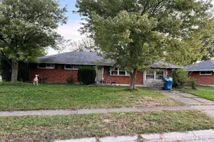 5701 Belmar Dr, Huber Heights, OH 45424 - Photo 1