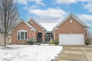 967 Burgess Ct, Union Township, OH 45245 - Photo 1