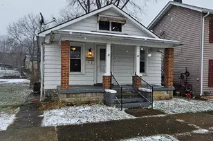 42 N River St, Franklin, OH 45005 - Photo 1