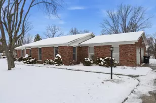 7908 Tawna Dr, West Chester, OH 45069 - Photo 1