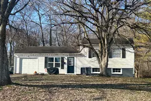 470 Burdel Dr, Wilmington, OH 45177 - Photo 1