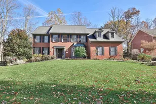 1118 Oakridge Ct, Miami Township, OH 45140 - Photo 1