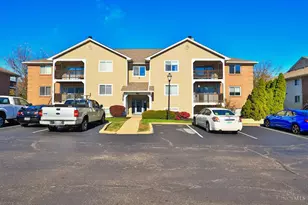 12181 Regency Run Ct, Springfield Township, OH 45240 - Photo 1