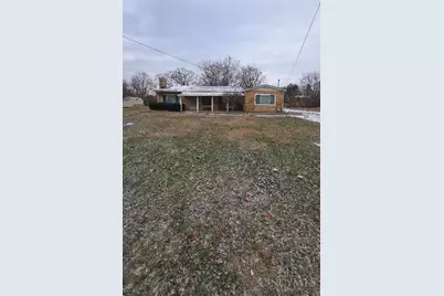 200 Lakeview Drive, Mason, OH 45040 - Photo 1