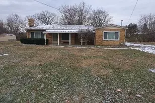 200 Lakeview Dr, Mason, OH 45040 - Photo 1