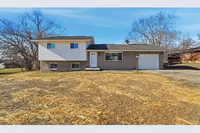 2615 Cincinnati Dayton Road, Middletown, OH 45044 - Photo 1