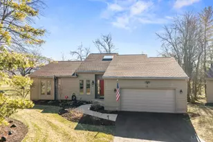 33 Carpenters Ridge, Blue Ash, OH 45241 - Photo 1