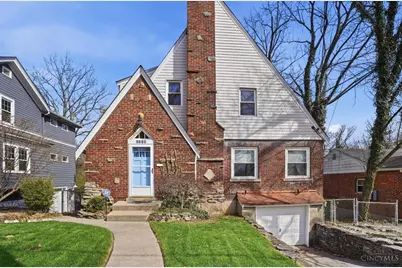3314 S Woodmont Avenue, Cincinnati, OH 45213 - Photo 1