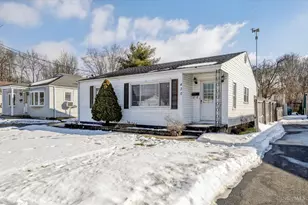 430 Mary Ln, South Lebanon, OH 45065 - Photo 1
