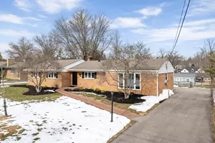 8160 Hopewell Rd, Montgomery, OH 45242 - Photo 1