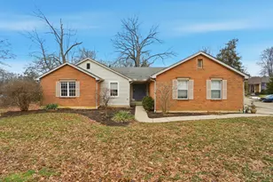 1090 W Galbraith Rd, Springfield Township, OH 45231 - Photo 1