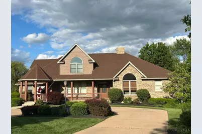 15 St Edmunds Place, Glendale, OH 45246 - Photo 1