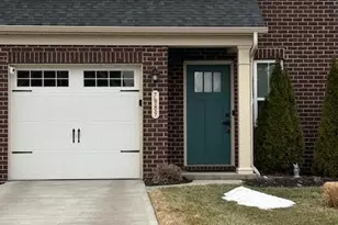 7889 Pinnacle Point Dr, West Chester, OH 45069 - Photo 1