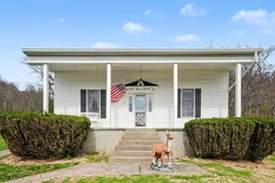 7332 Hillside Ave, Cincinnati, OH 45233 - Photo 1