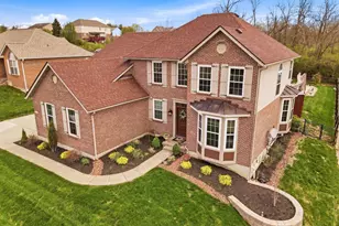 6152 Spring Lake Dr, Fairfield Township, OH 45011 - Photo 1