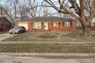 325 Stubbs Dr, Trotwood, OH 45426 - Photo 1
