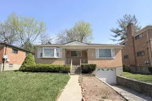 4226 Century Ln, Cincinnati, OH 45205 - Photo 1