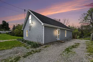 171 S 1st St, Clarksville, OH 45113 - Photo 1