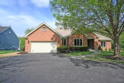 6897 Fox Hill Lane, Madeira, OH 45236 - Photo 1