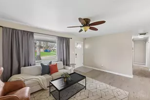 712 Danbury Rd, Forest Park, OH 45240 - Photo 8