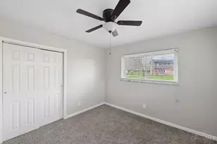 712 Danbury Rd, Forest Park, OH 45240 - Photo 30