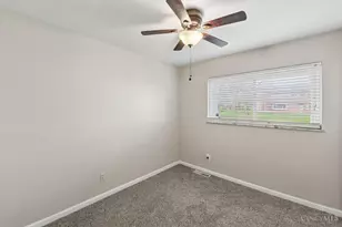 712 Danbury Rd, Forest Park, OH 45240 - Photo 24