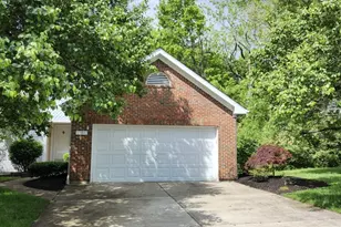 1151 Wittshire Ln, Anderson Township, OH 45255 - Photo 1