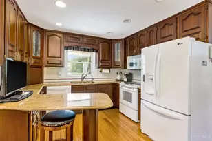4885 Beechwood Rd, Union Township, OH 45244 - Photo 20