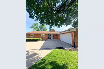 1125 Briarwood Drive, Hamilton, OH 45013 - Photo 1