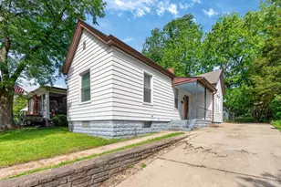 668 Elliott Ave, Arlington Heights, OH 45215 - Photo 1