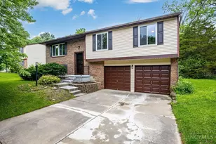 10683 Stonewood Ct, Springfield Township, OH 45240 - Photo 1
