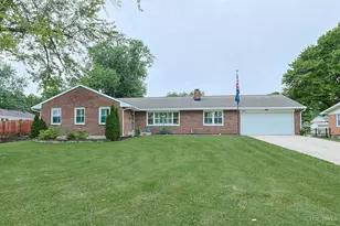 106 Stolz Dr, Middletown, OH 45042 - Photo 1