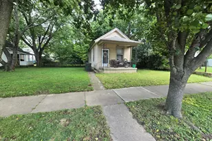 985 Kahn Ave, Hamilton, OH 45011 - Photo 1