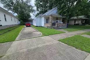 995 Kahn Ave, Hamilton, OH 45011 - Photo 1