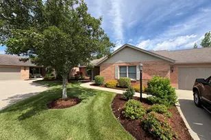 1240 Stephanie Dr, Hamilton, OH 45013 - Photo 1