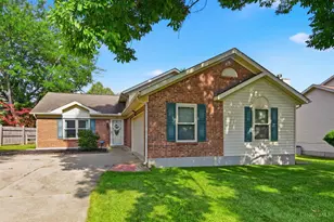 1555 Barrington Ct, Lebanon, OH 45036 - Photo 1