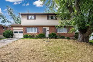 818 Rosetree Ln, Anderson Township, OH 45230 - Photo 1