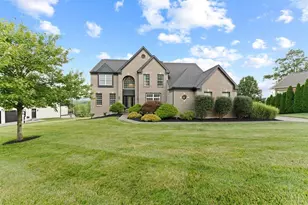 5056 Signal Hill Ln, Anderson Township, OH 45244 - Photo 1