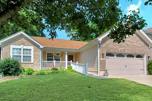 219 Shanda Dr, Monroe, OH 45050 - Photo 1