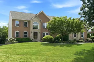 7320 Cedarcrest Dr, Liberty Township, OH 45044 - Photo 1