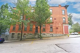 945 Parkside Pl, Cincinnati, OH 45202 - Photo 1