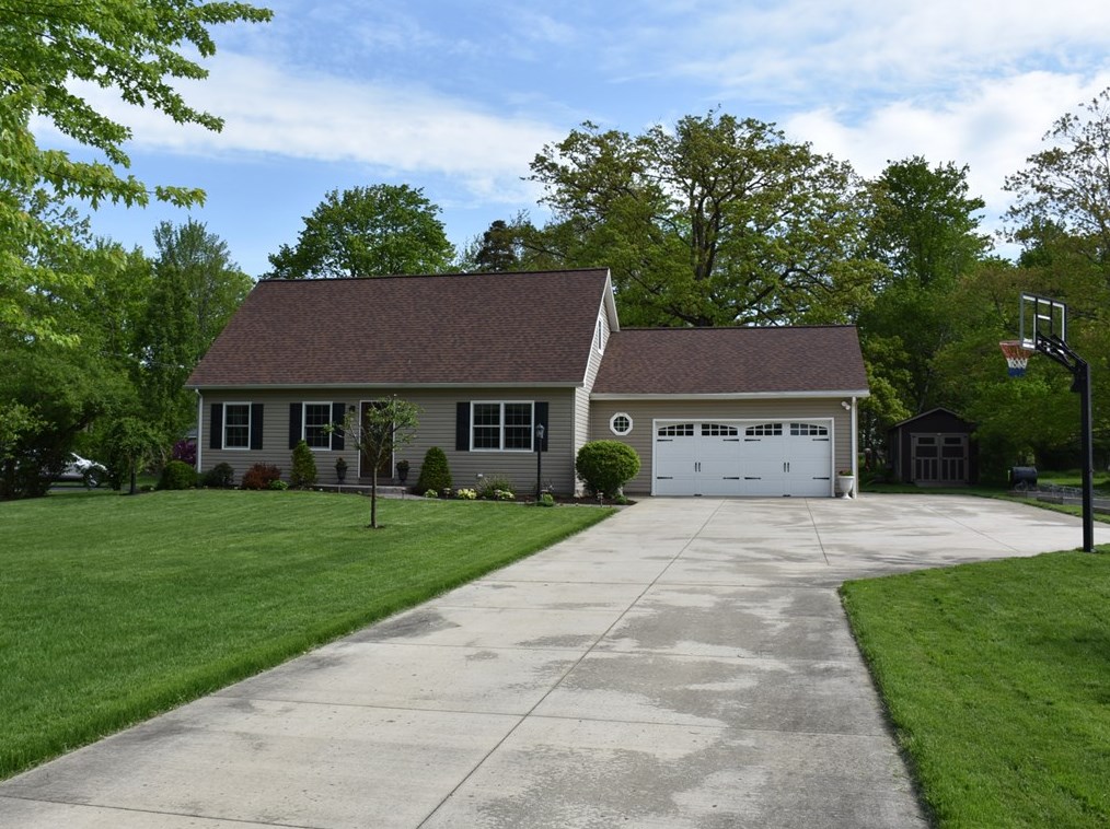 924 Beechwood Dr, Meadville, PA 16335