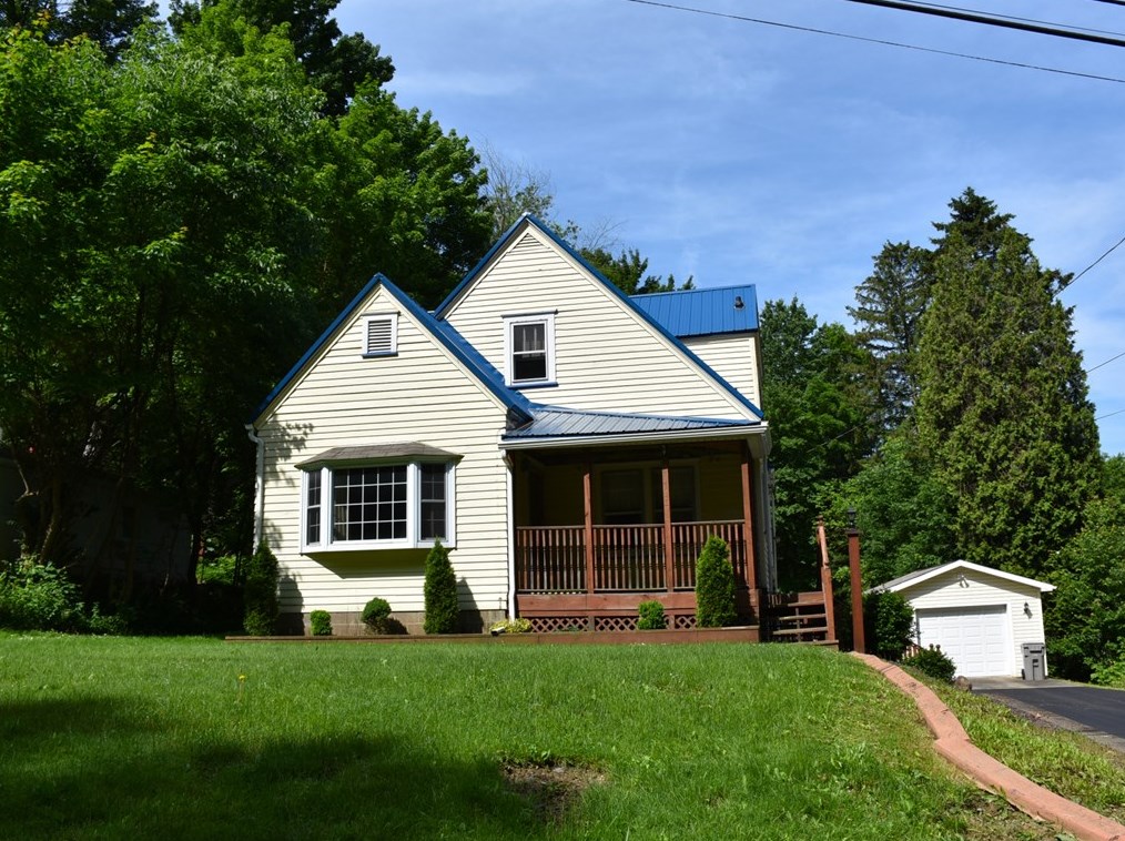606 Williamson Rd, Meadville, PA 16335